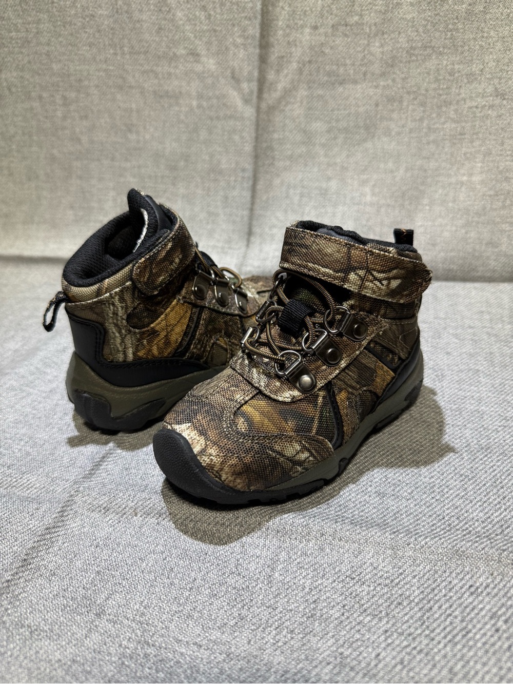 Ozark Trail Kids Hiking Boots Camo Outdoor Trail Shoes Youth Size 7